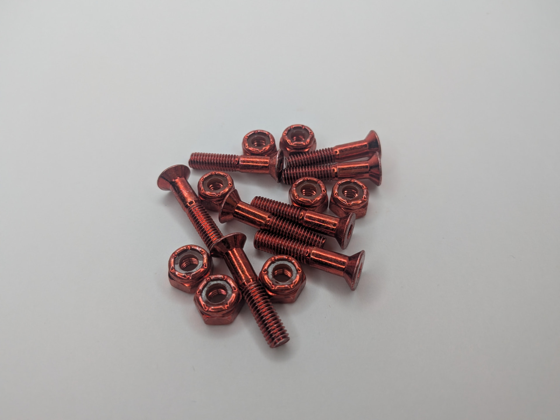 Bolt Freaks Devil Child hardware